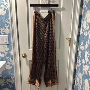 Elegant Black and Gold Women's Pants